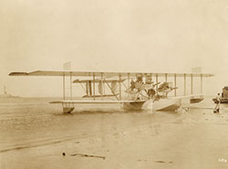 HMCo #341p [NC-4 Seaplane Hull]